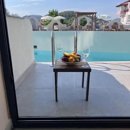 Aparthotel Hayat *